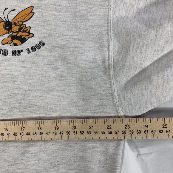 Vintage Woodford County Class of 1996 Sweater USA Made Bee Logo 90s Long Sleeve - Picture 11 of 12